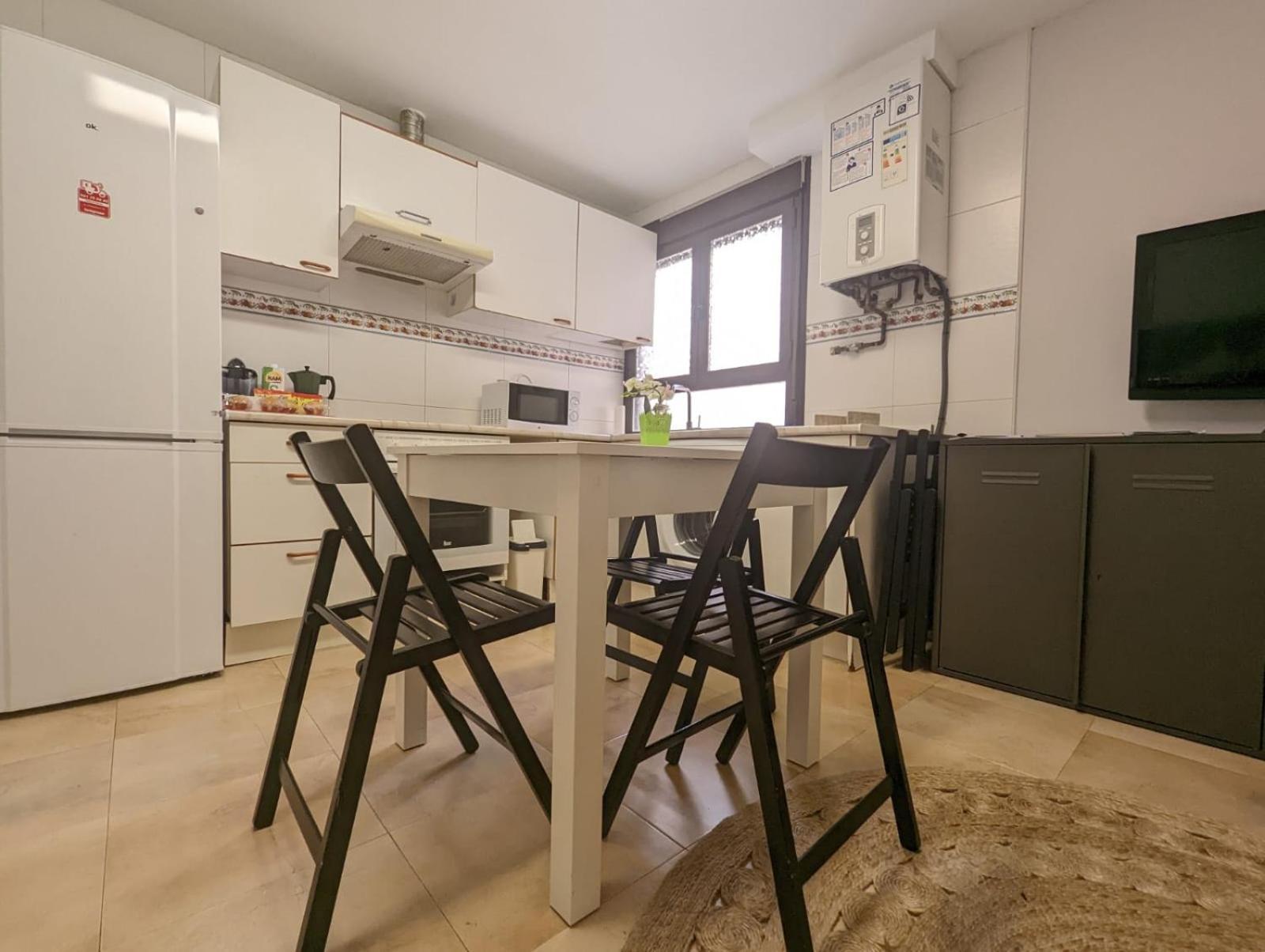 Apartamento Tranquilo, Cerca Del Centro Logroño Dış mekan fotoğraf